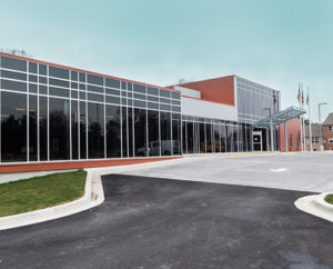 Minimally Invasive Vascular Care Center Exterior 2