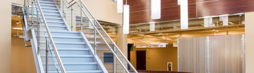 Minimally Invasive Vascular Care Center Lobby Stair